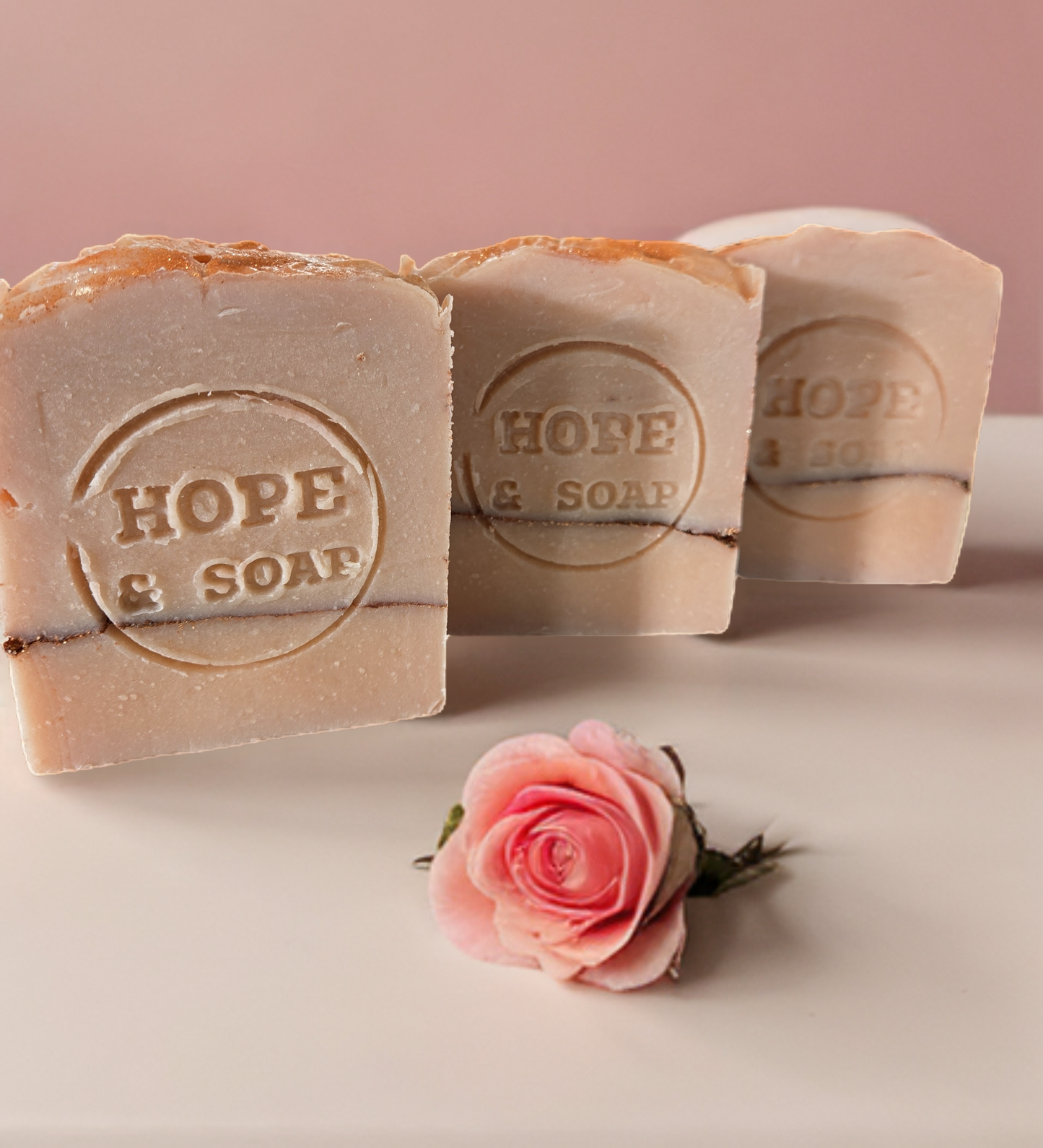 ALMOST INNOCENT bar - Sparkly pink rose scented